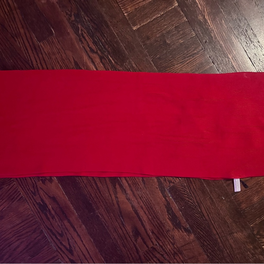 Red Embossed Logo Scarf - Picture 3 of 4